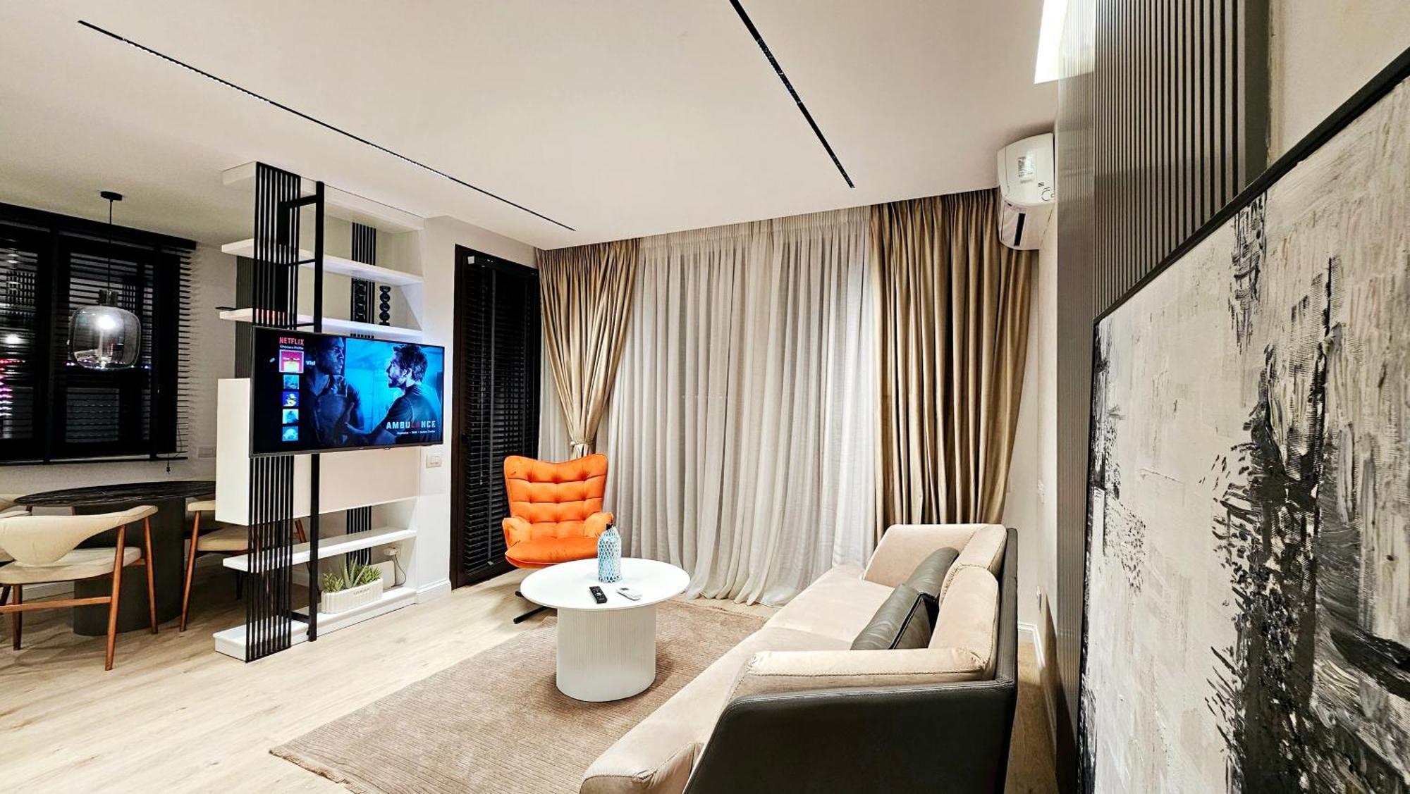 Center Apartment Easy_Luxury Tiran Dış mekan fotoğraf